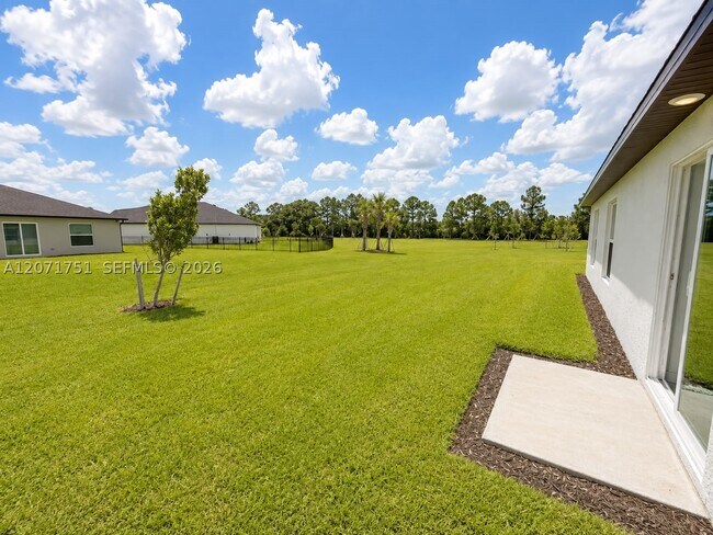 Building Photo - 17293 Cantu Ct