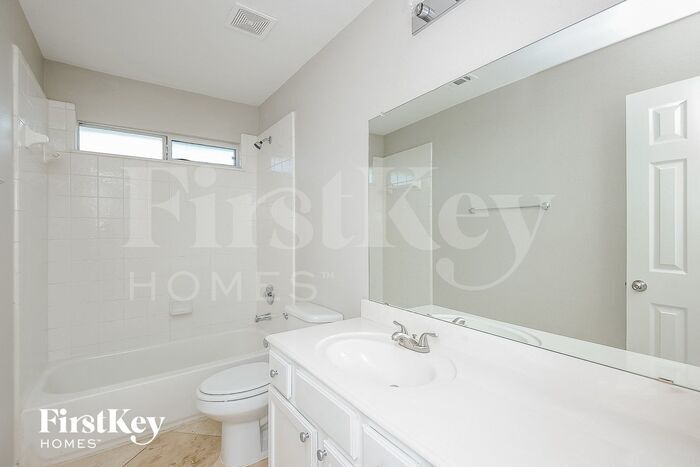 Building Photo - 9928 Cherry Hill Ln