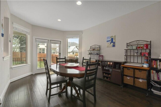 Building Photo - 15609 Cabrillo Way