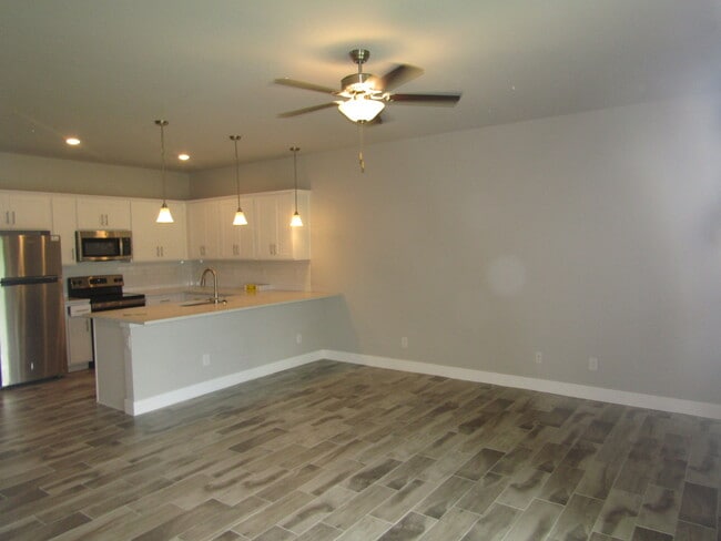 Building Photo - 9113 Waldrep St