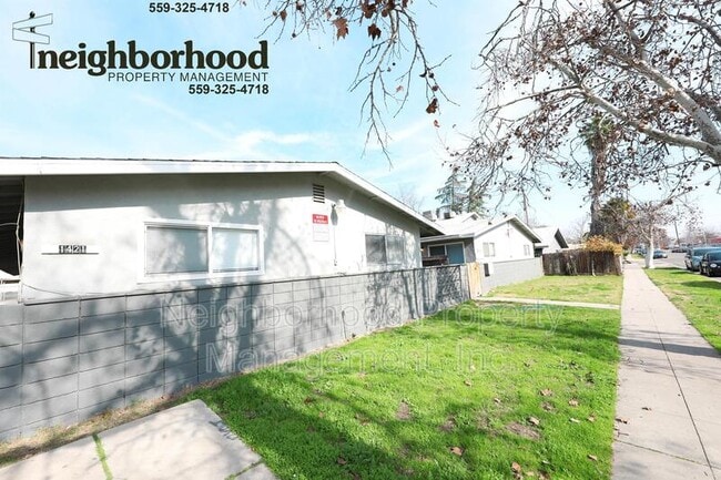 Primary Photo - 1421 E Cambridge Ave