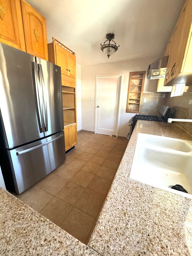 New refrigerator - 1765 Road 20