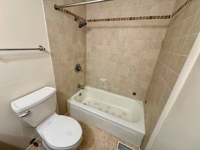 Building Photo - West Lafayette Schools Beautiful Home, Att...