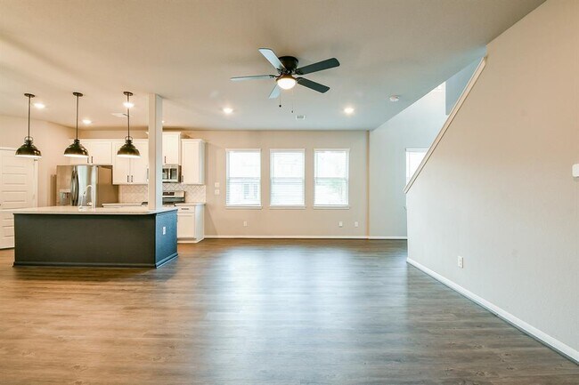 Building Photo - 5504 Evanston Ln