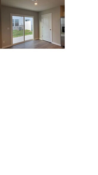 Building Photo - 4210 Mongoose Ln
