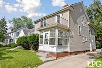 Building Photo - 2030 Wyndhurst Rd