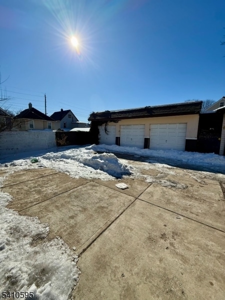 Building Photo - 335 Boulevard