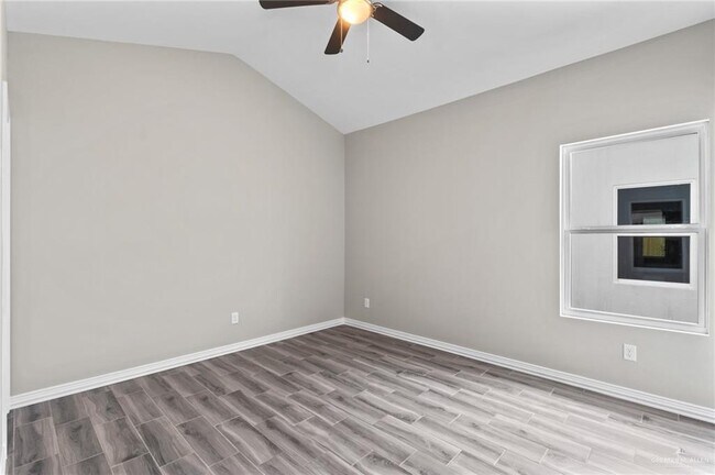Building Photo - 2604 Brownjay Rd