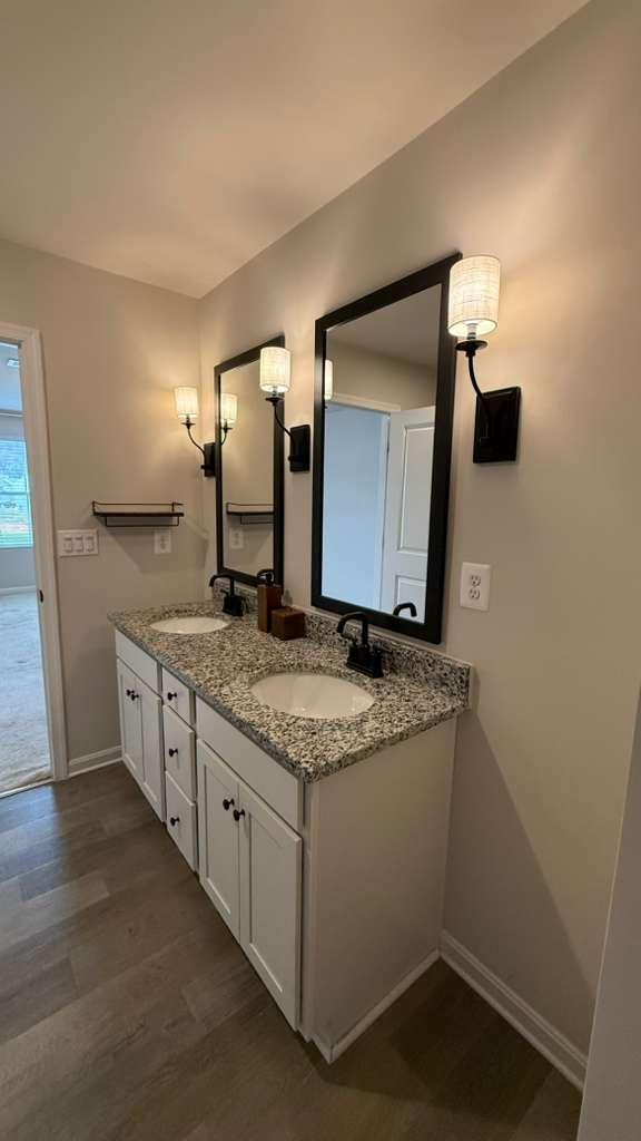 Building Photo - 57 Preening Rd