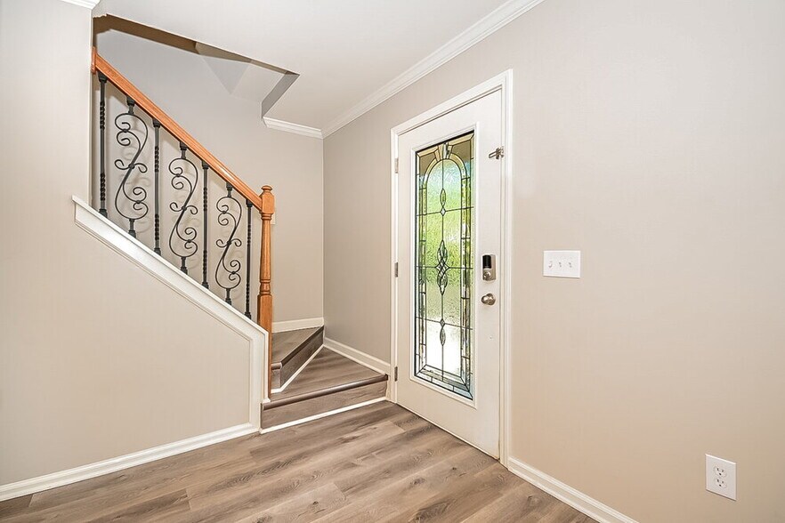 Building Photo - 420 Wood Chase Ln