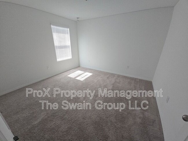 Building Photo - 4450 Rapallo Ave