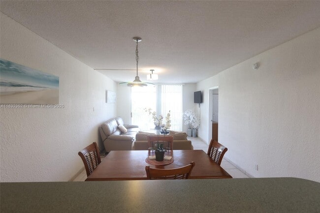 Building Photo - 1391 S Ocean Blvd