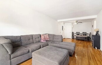 Building Photo - 6535 Broadway