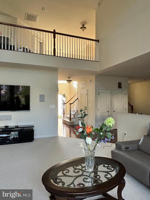 Building Photo - 43376 Barnstead Dr