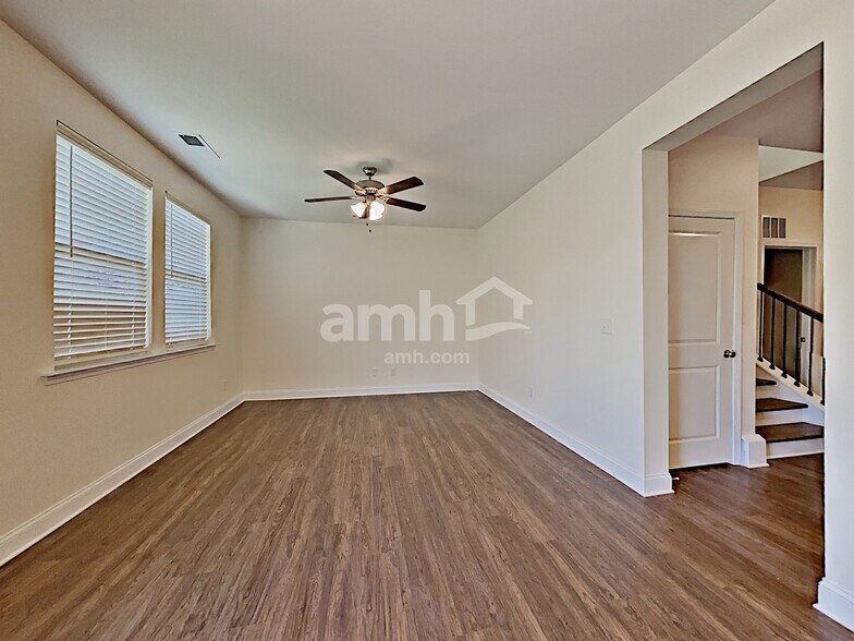 Building Photo - 4821 Durant Ct