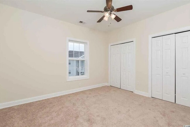 Building Photo - 4141 Hibiscus Dr