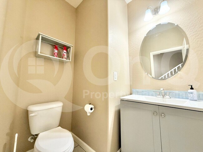 Building Photo - 4128 W Alabama Ln