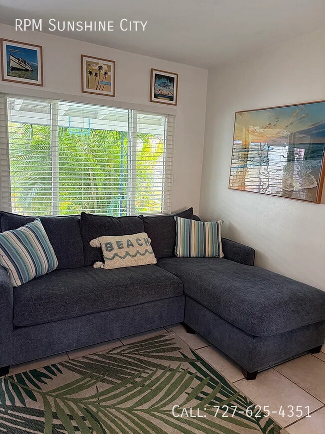 Building Photo - 521 71st Ave