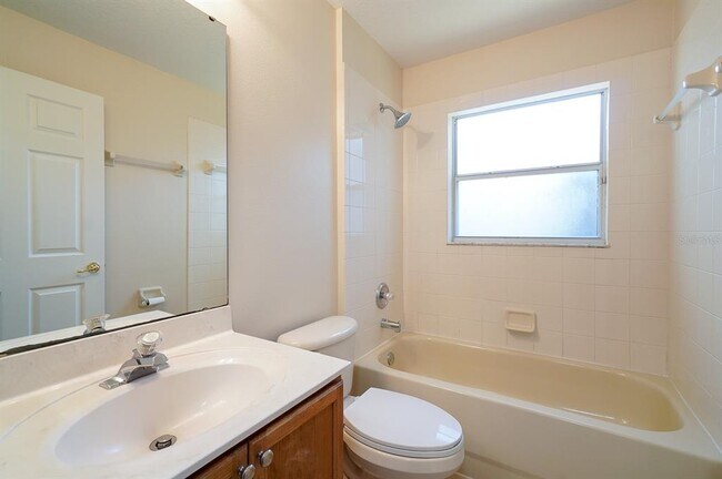 Building Photo - 13518 Briarmoor Ct