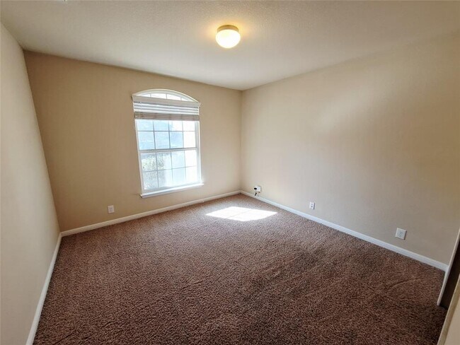 Building Photo - 11613 Faubian Ln