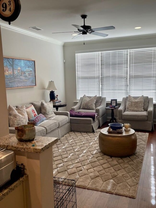 Building Photo - 3 bedroom, 3.5 Bath at Fieldstone Farms in Oxford