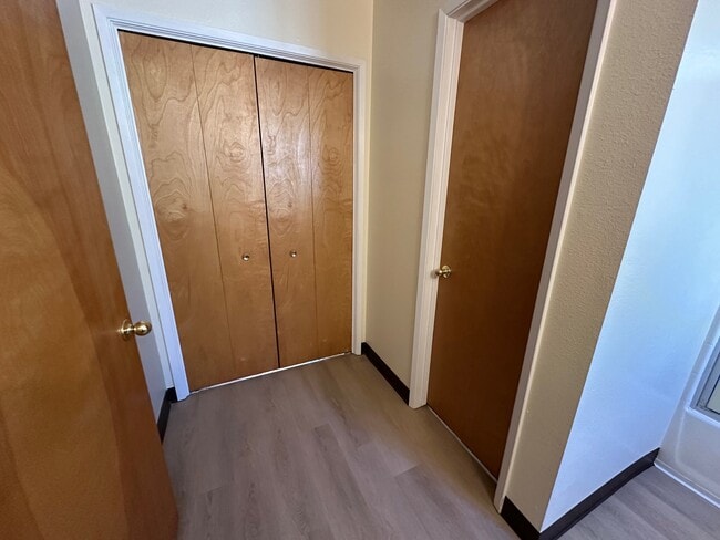 Building Photo - 48425 Victoria Ln