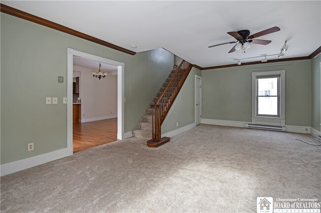 Building Photo - 101 Valley St