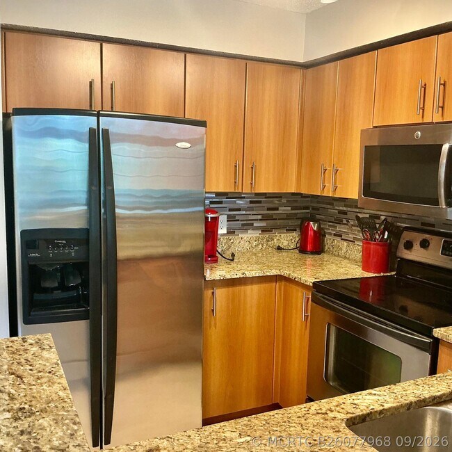 Building Photo - 1125 Crystal Way