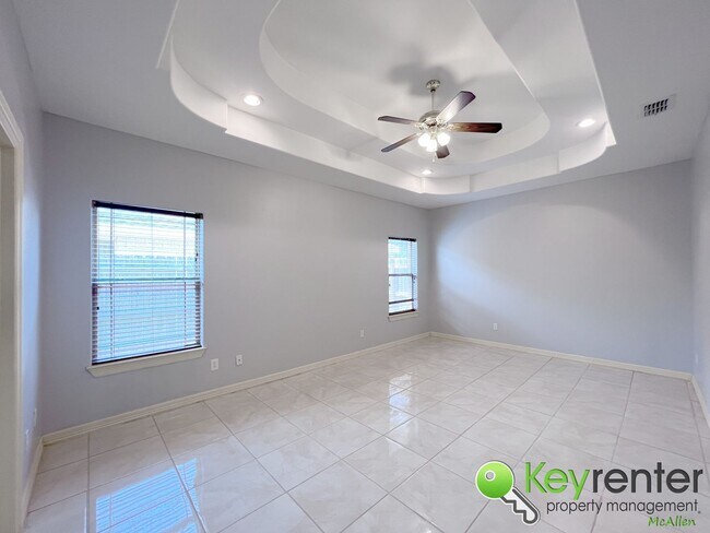 Building Photo - 3Bed/2Bath Gorgeous and move in ready.  (S...