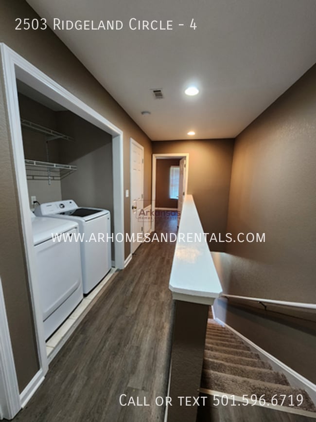 Building Photo - 2503 Ridgeland Cir