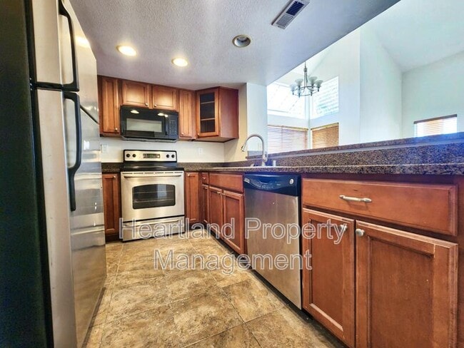 Building Photo - 15363 Maturin Dr