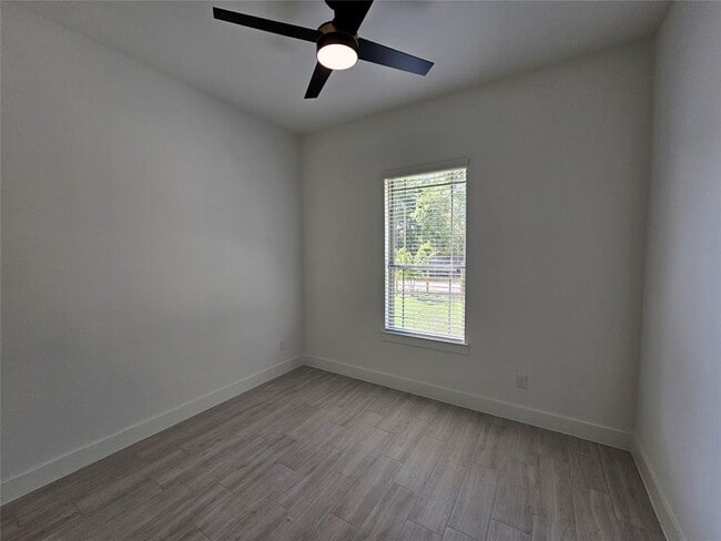 Building Photo - 25939 Lantern Ln