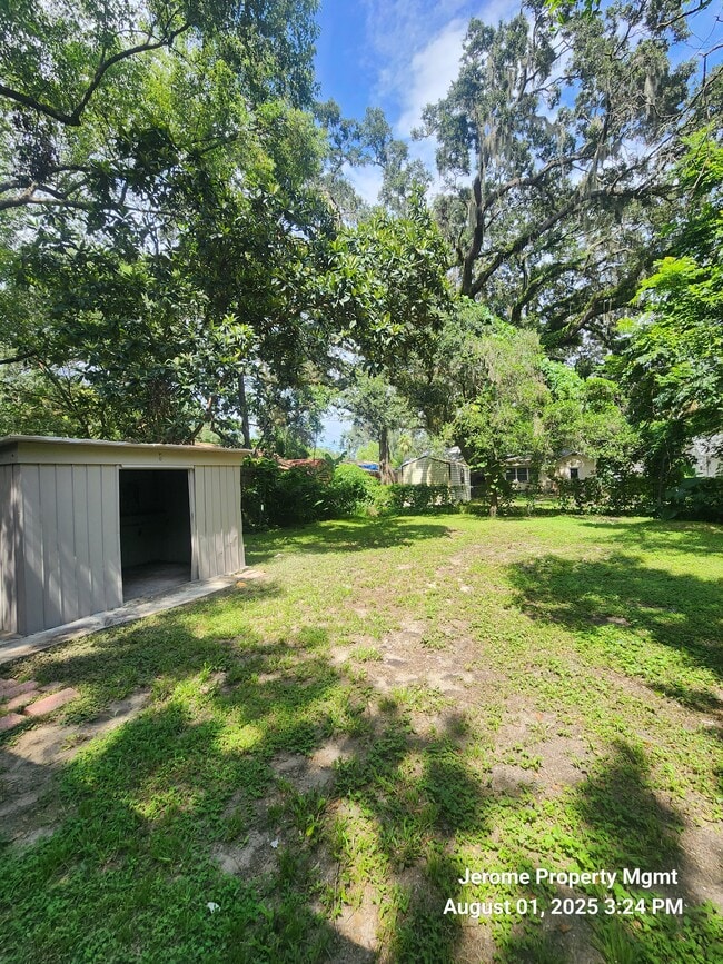 Building Photo - 4620 Plum St
