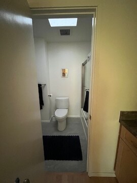 Building Photo - 1421 Elm Dr