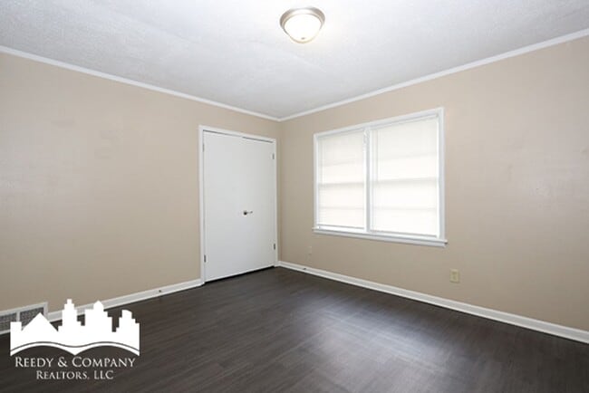 Building Photo - 4057 Faronia Dr