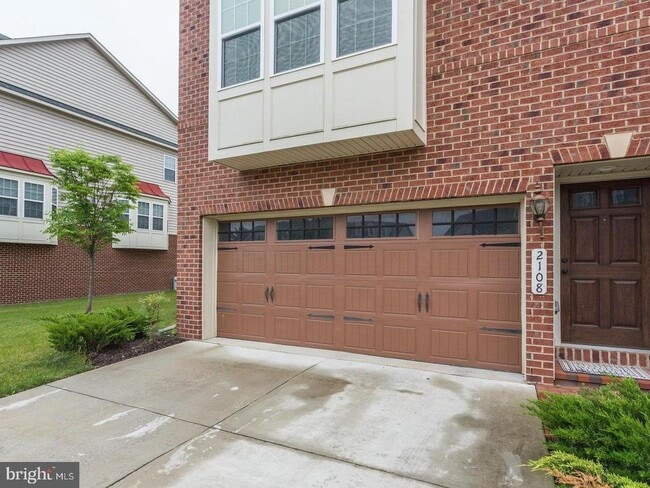 Building Photo - 2108 Congresbury Pl