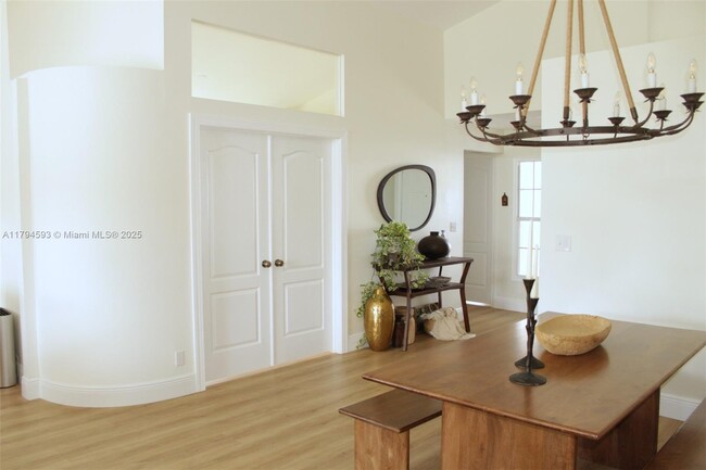 Building Photo - 2223 Soundings Ct