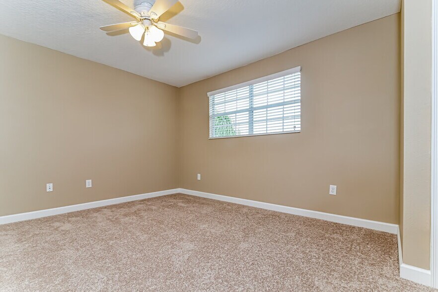 Building Photo - 9916 Pecan Hickory Way