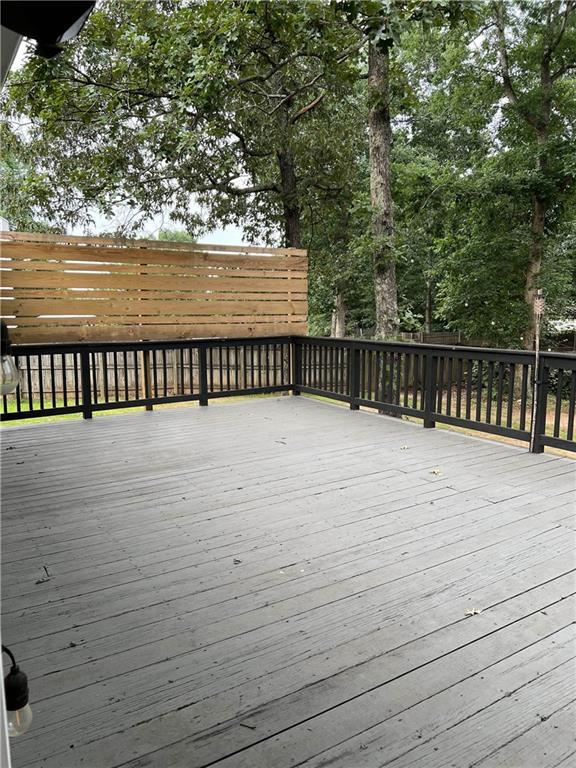 Building Photo - 141 Poplar Way