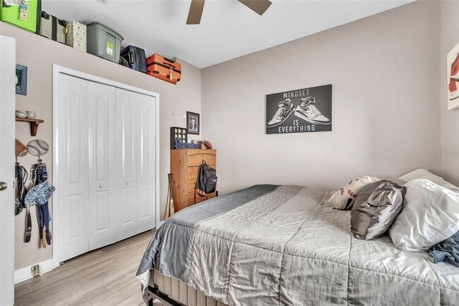 Building Photo - 9957 Oak Quarry Dr