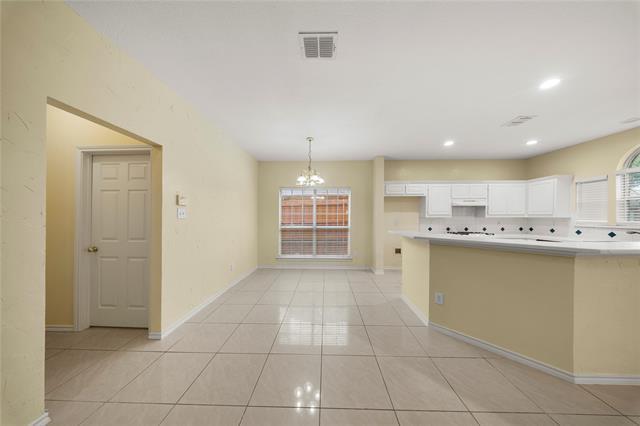 Building Photo - 2808 Barksdale Dr
