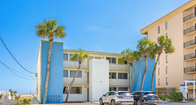 Building Photo - 556 Coral Ct