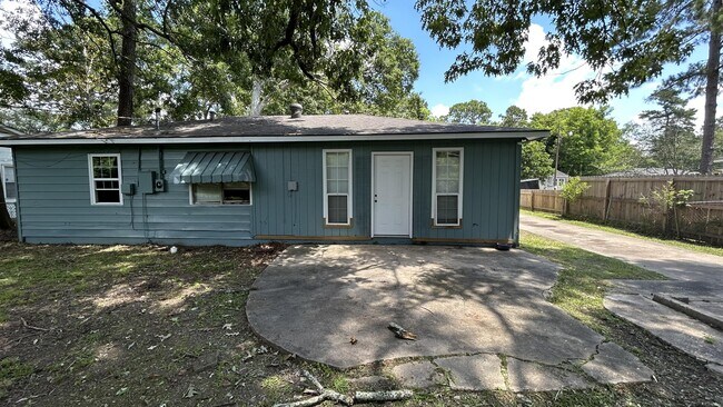 Primary Photo - 6754 Autumn Ave
