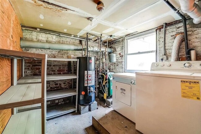 Building Photo - 63 Jefferson St