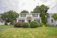 Building Photo - Home For Rent