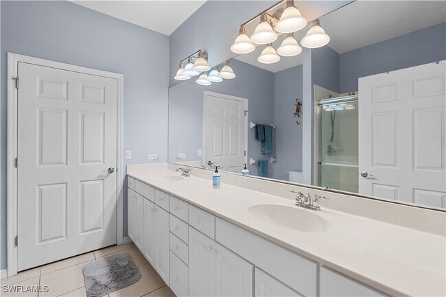 Building Photo - 11711 Pasetto Ln