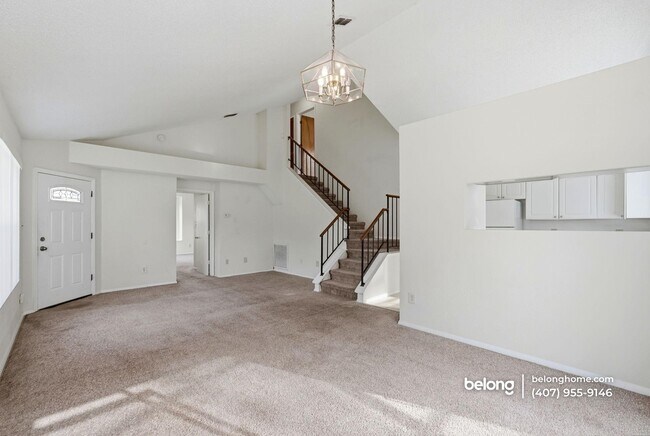 Building Photo - 2542 Davenport Cir