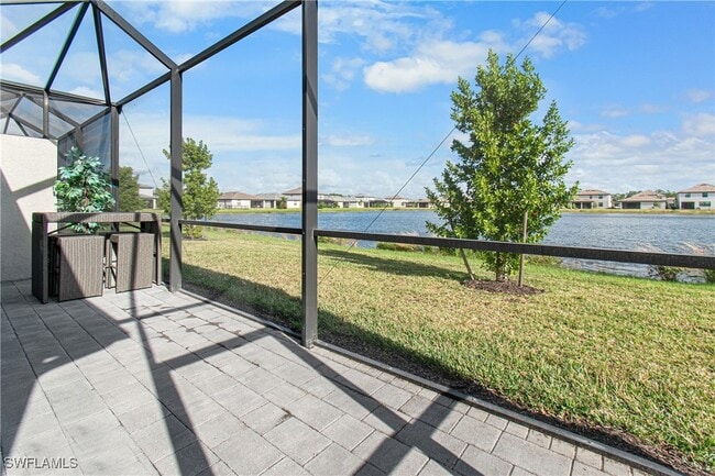 Building Photo - 14028 Hunter Oak Dr