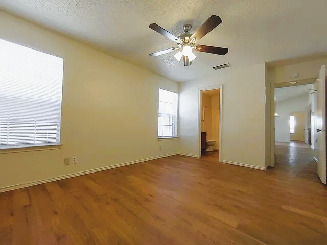 2nd Bedroom with connected Guest Bathroom - 9831 Ardash Ln