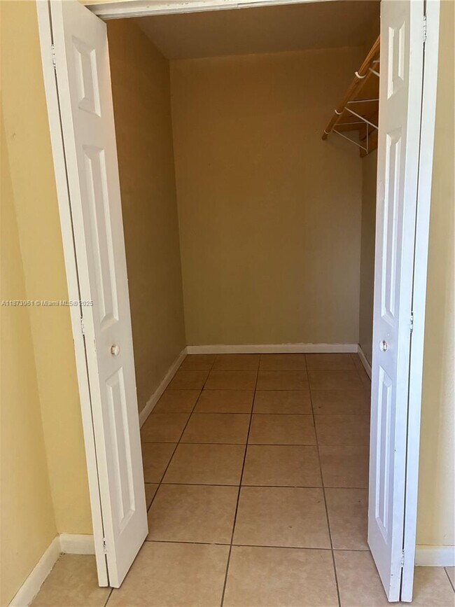 Building Photo - 28115 SW 143rd Ct